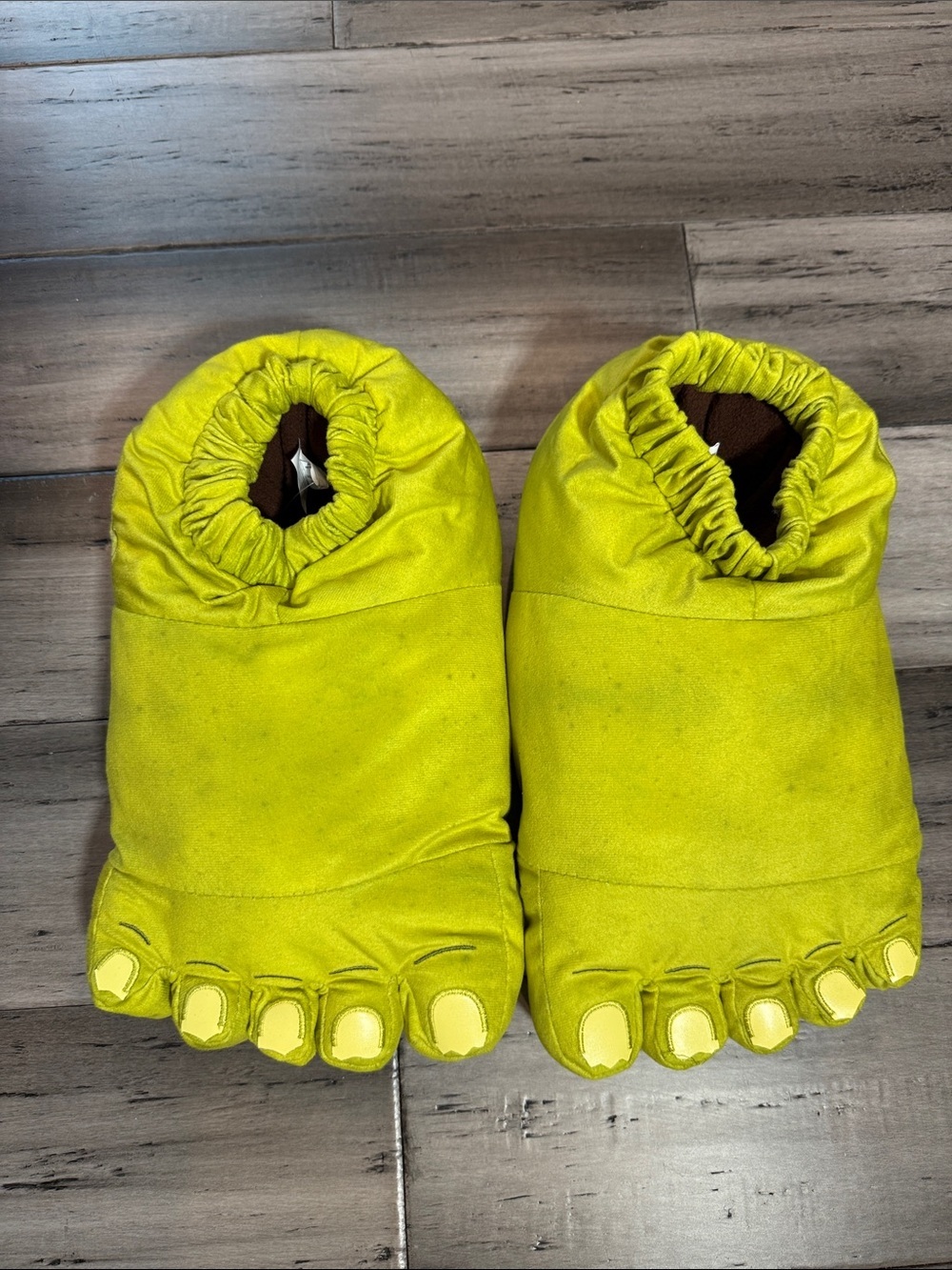 Lime Green Toe Shoes - Five Toe Slipper Style